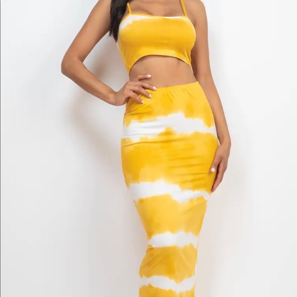 Super cute 2 piece summer outfit